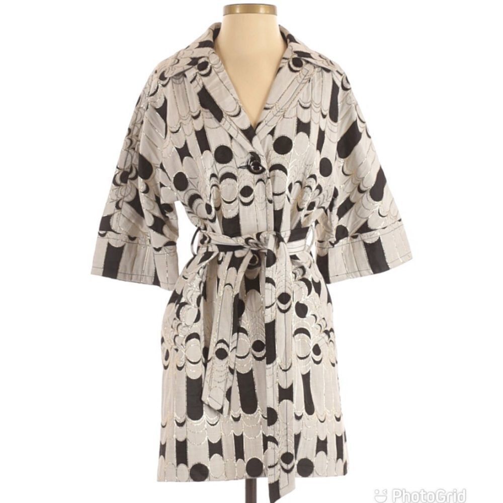 Trina Turk Cream and Black Patterned Trench Coat